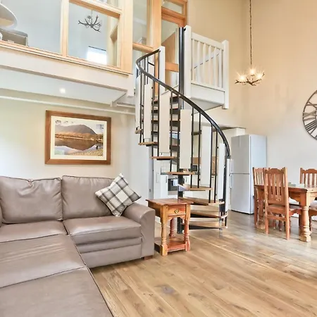 The Bridge Self Catering *